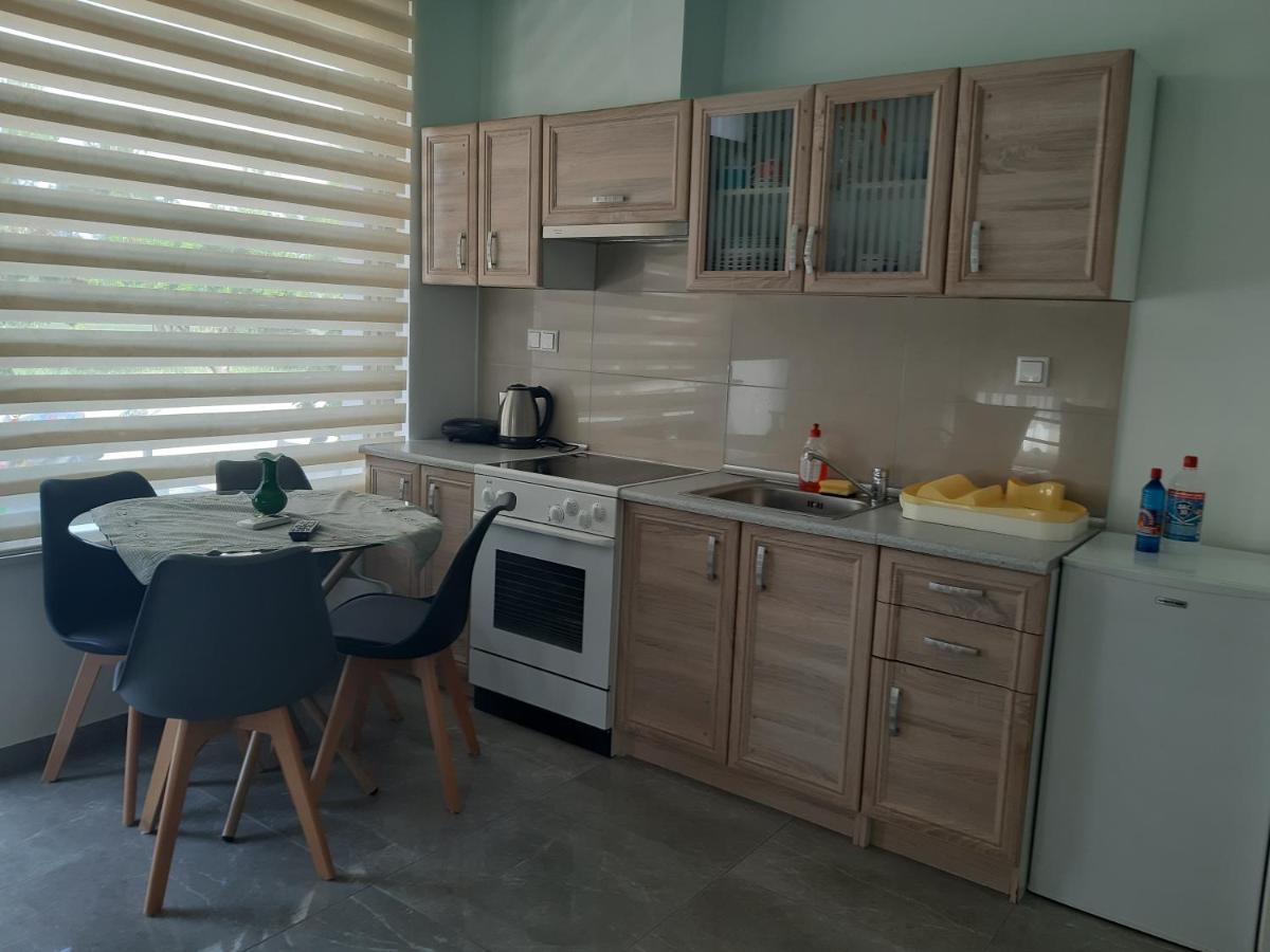 Soula'S Sunshine Green Apartment เนอา คาร์วาลี ภายนอก รูปภาพ